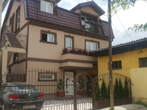 Emma Apartments