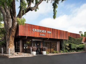 Creekside Inn