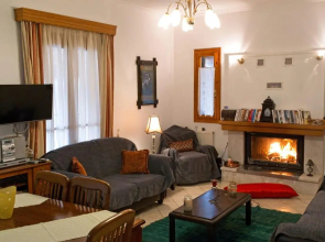 Forest Cosy House - Lagkadia Amazing View