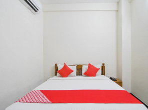 OYO 69952 Hotel Rds
