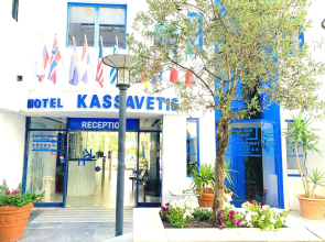 Kassavetis Apartments