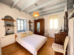 Riviera Naxian Home