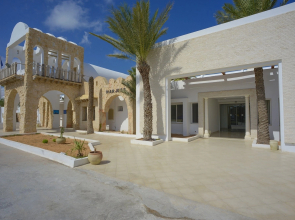 Monarque Dar Jerba Narjess - Family Only