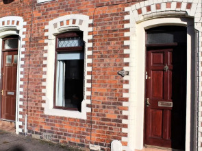 59 Woodvale Street Holiday Home