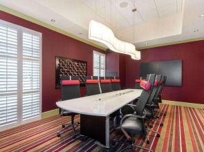 Hampton Inn & Suites Raleigh/Crabtree Valley