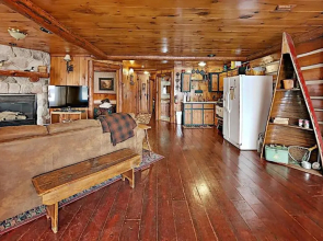 Grand Pines Cabin Number 2