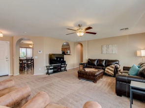 Stratford Place - 4 Br home by RedAwning