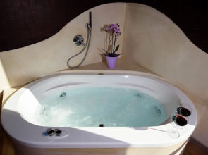 Palazzo Ferraioli Hotel & Wellness Center