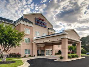 Fairfield Inn & Suites Emporia I-95