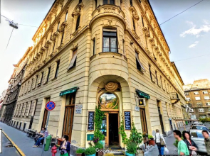 Luxury Penthouse Apartment