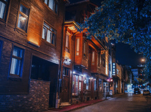 Acacia Mansion Hotel