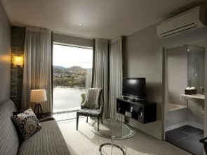 Kawarau Hotel, Managed By Hilton