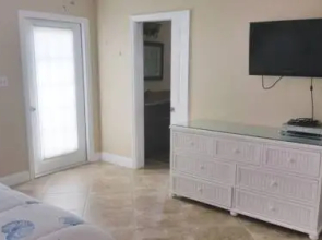 Sea Breeze Resort By Trs