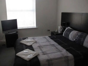 The Bridge Apartments by Paymán Club