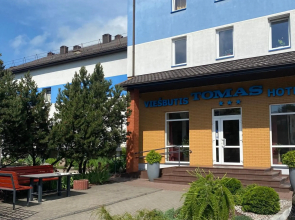 Tomas Hotel