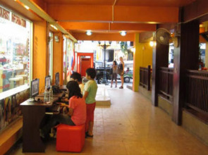 Отель Sawasdee Khaosan Inn