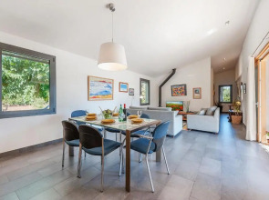 Villa Sort