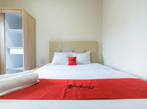 RedDoorz @ Osuko Residence Sukomanunggal Jaya