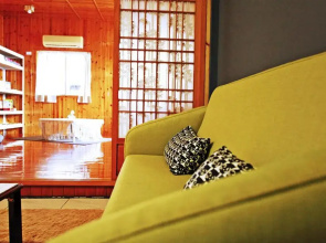Navel Orange Hostel