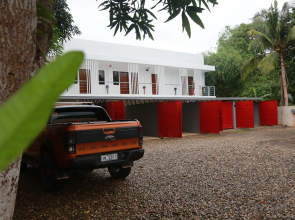 Mayumi Lodge
