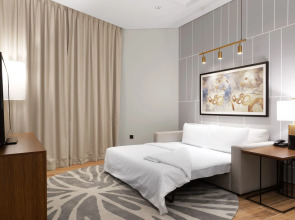 Adagio Premium The Palm