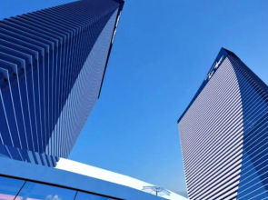 Orbi Sea View Aparthotel