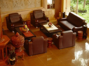 Blue River Hotel