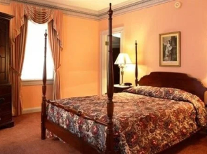 Hopkins Inn