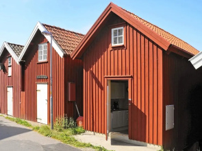 Holiday Home in HÃ¤lleviksstrand