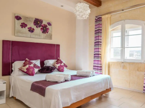 Twilight Holiday Home