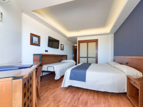 Hotel Puertobahia & Spa