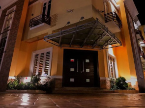 GEI8 Hotels & Lounge