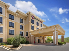 Best Western Plus Hudson Hotel & Suites