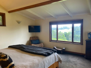 Four Winds Villas