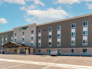 Woodspring Suites Bakersfield Airport