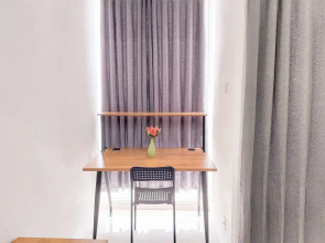 Comfortable And Elegant Studio At Pacific Garden Apartment