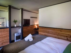 The Phat House - Hostel