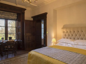 Hall Bed & Breakfast