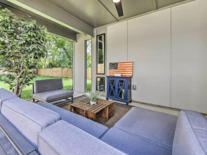 Modern Raleigh Home w/ Patio ~ 2 Mi to Downtown!