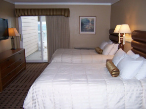 Pinestead Reef Resort