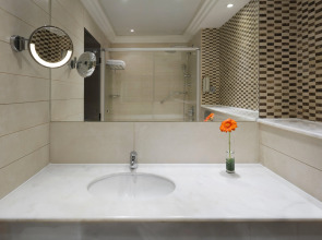 Crowne Plaza Jeddah by IHG