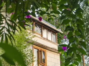 Emei Bamboo Hills Private Hot Spring Hostel