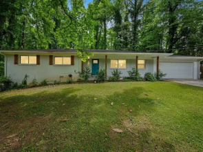 Tranquil Retreat In Atlanta's Vibrant City 4 Bedroom Home by RedAwning