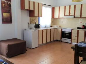 Ioli Apartments