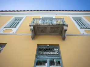 Athena Luxury Suite - Medousia Spa Luxury Escape