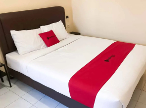RedDoorz @ Pavilion Residence Cikarang
