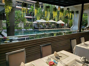 Central Suite Residence