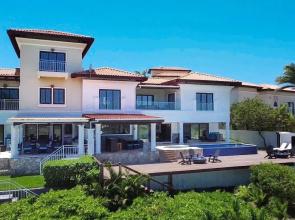 Pristine Bay 1005- Villa Loce 3 Bedroom Home