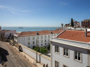 Alfama River View Tailor Made Flat