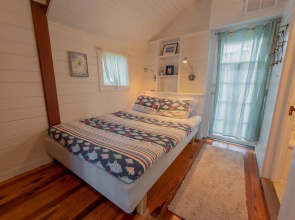 Redfish Cottage Apartment 1